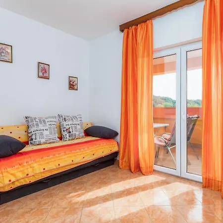 Apartment Beautiful In With Wifi Pula